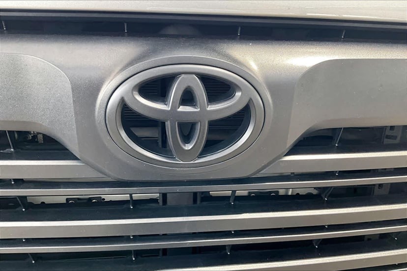 2023 Toyota Tundra - Image 30