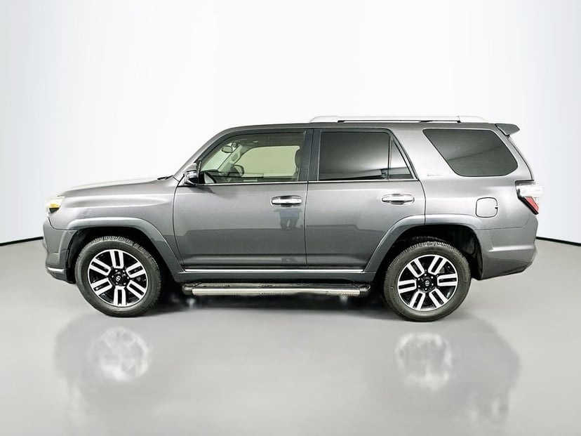 2018 Toyota 4Runner - Image 8