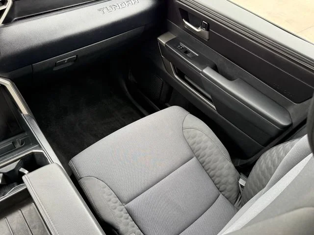 2023 Toyota Tundra - Image 22