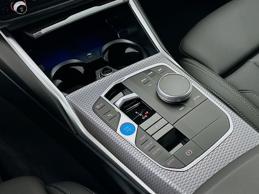 2026 BMW i4 - Image 15