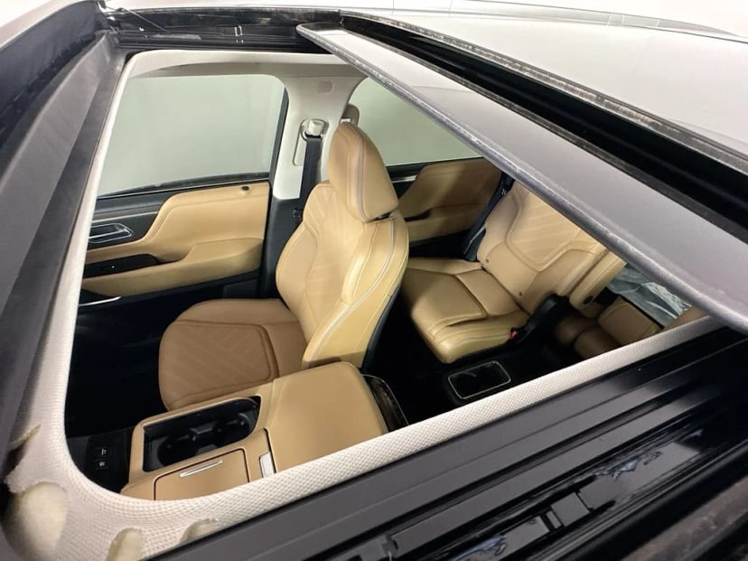 2026 INFINITI QX80 - Image 25