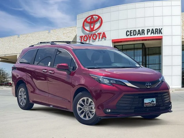 2026 Toyota Sienna - Image 1