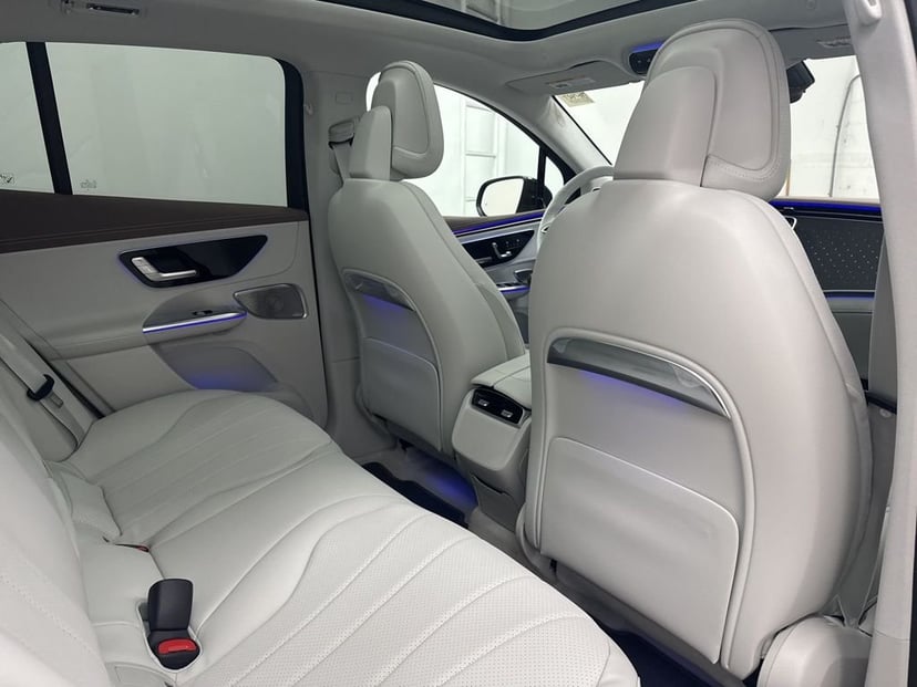 2026 Mercedes-Benz EQE - Image 26