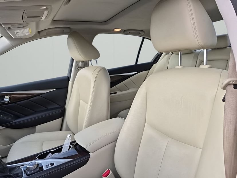 2019 Infiniti Q50 - Image 30