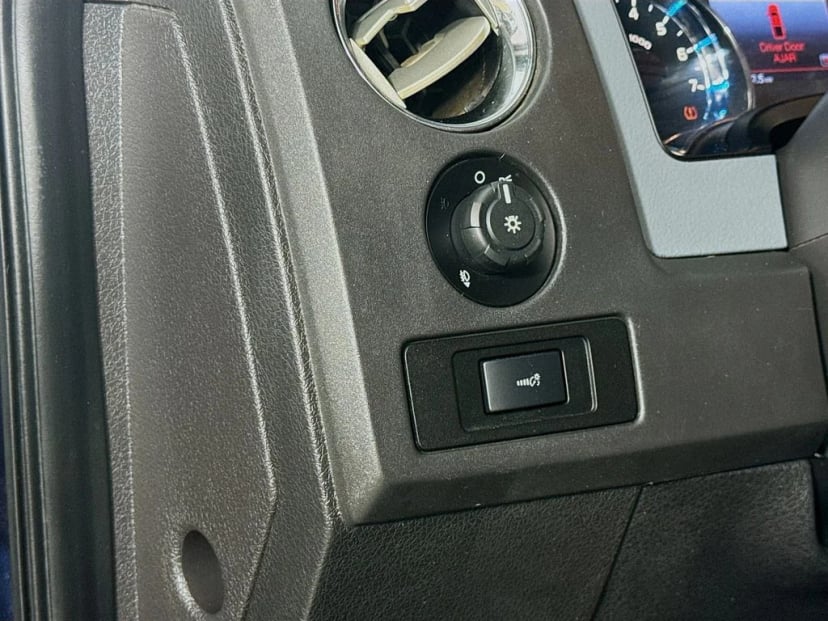 2014 Ford F-150 - Image 11