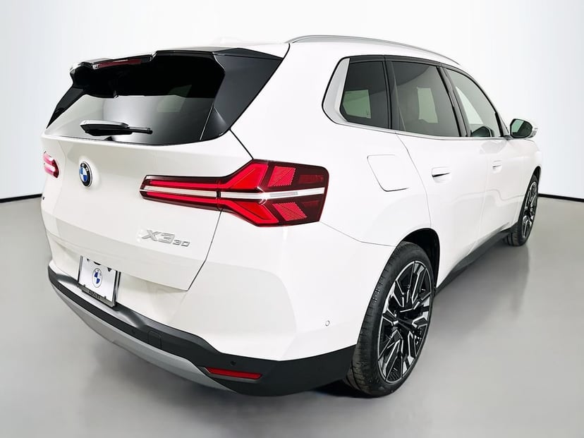 2026 BMW X3 - Image 5