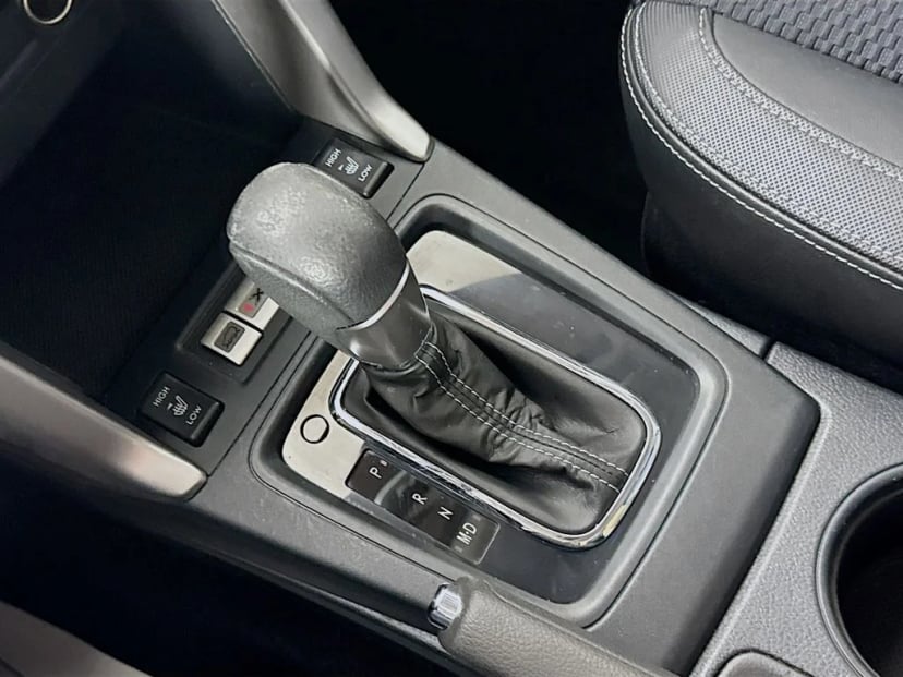 2017 Subaru Forester - Image 19