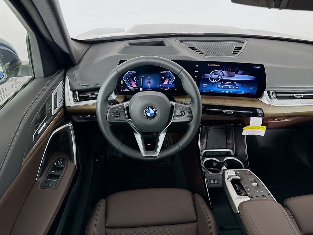 2025 BMW X1 - Image 19