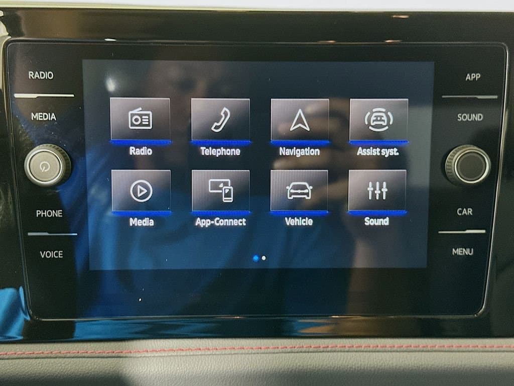 2025 Volkswagen Jetta GLI - Image 14