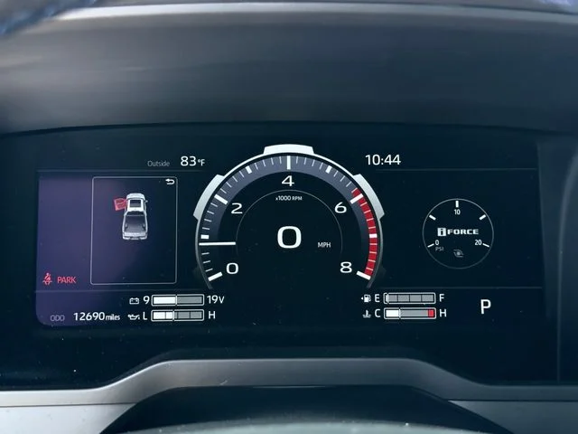 2024 Toyota Tundra - Image 18