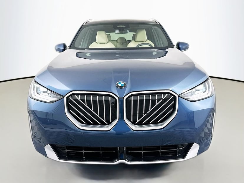 2026 BMW X3 - Image 2