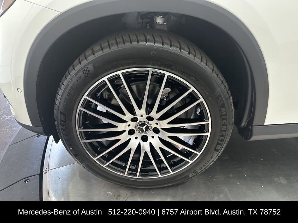 2026 MERCEDES-BENZ GLC - Image 33