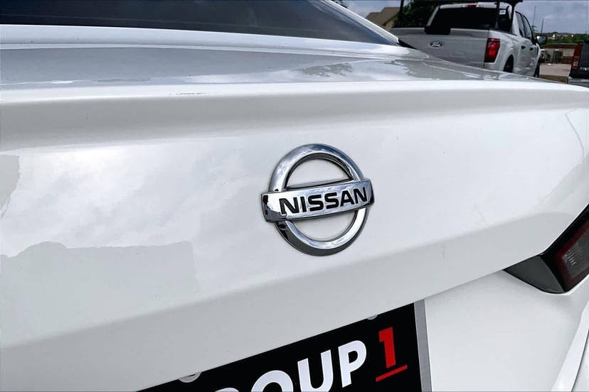 2020 Nissan Altima - Image 31