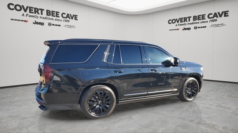 2023 GMC Yukon - Image 10