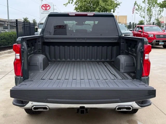 2025 Chevrolet Silverado 1500 - Image 26