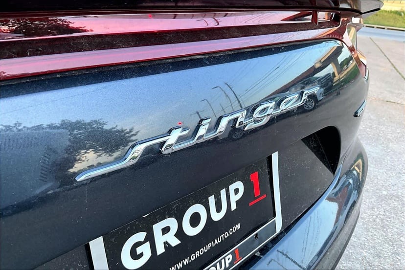 2020 Kia Stinger - Image 30