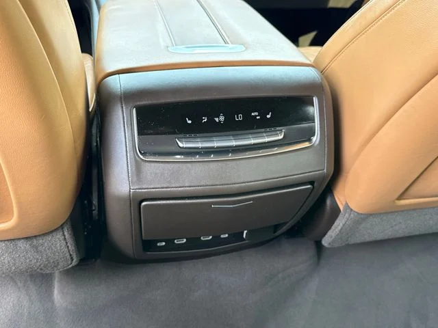 2021 Cadillac Escalade ESV - Image 27
