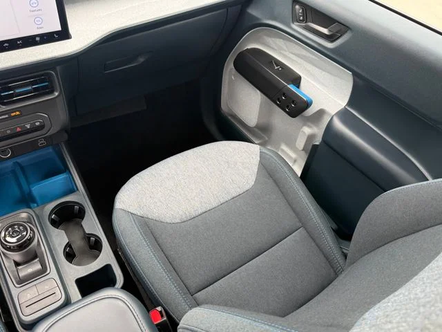 2025 Ford Maverick - Image 24