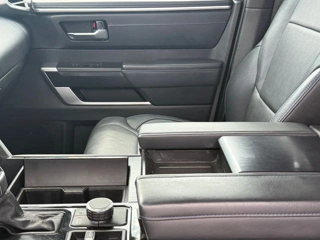2023 Toyota Tundra Hybrid - Image 10