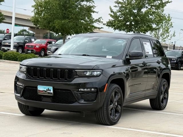 2024 Jeep Grand Cherokee - Image 7
