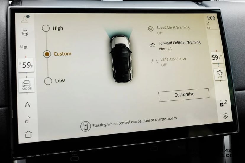 2025 Land Rover Discovery Sport - Image 18