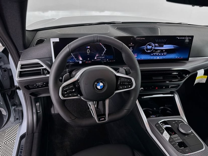 2025 BMW 4 Series - Image 18