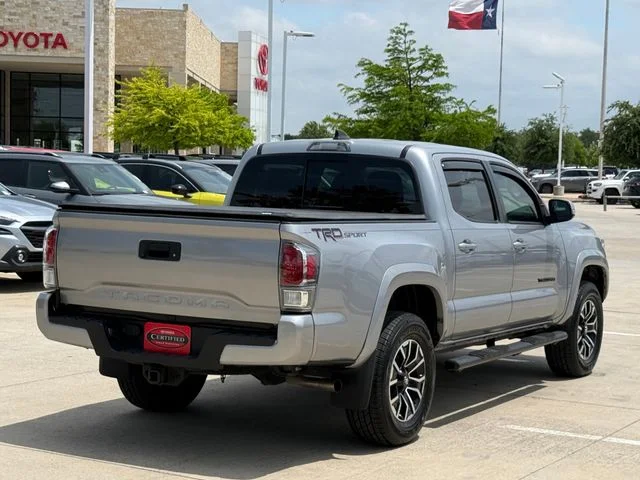 2020 Toyota Tacoma - Image 5