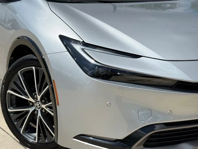 2026 Toyota Prius - Image 3
