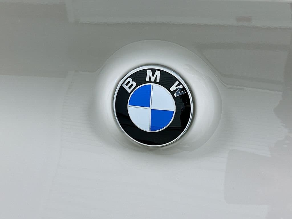 2025 BMW X3 - Image 22