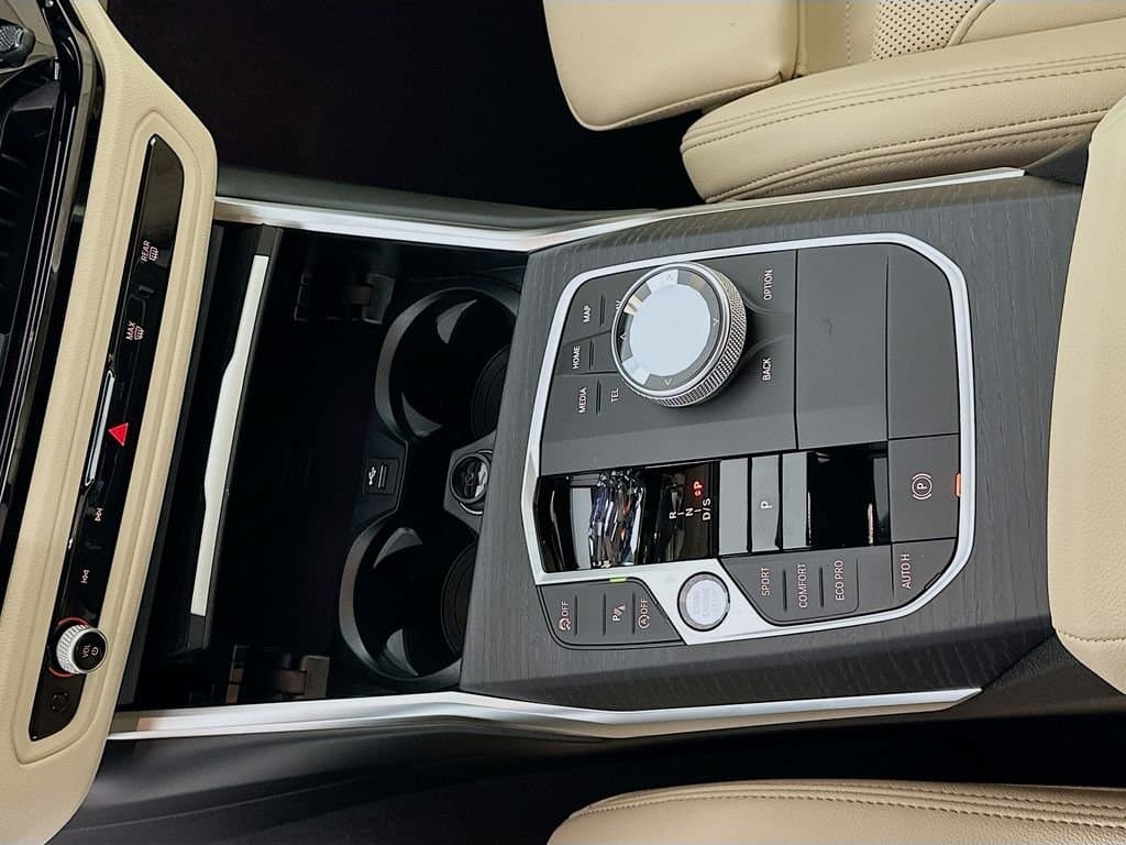 2026 BMW 3 Series - Image 15