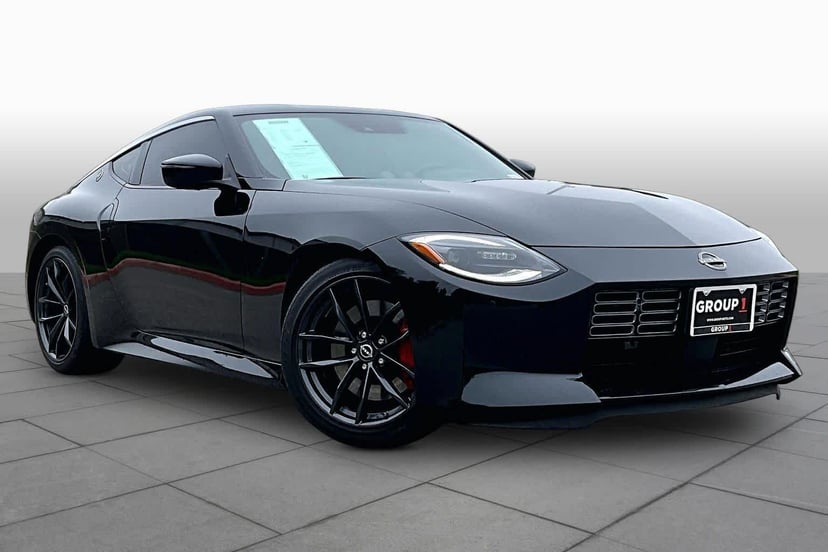 2024 Nissan Z - Image 3