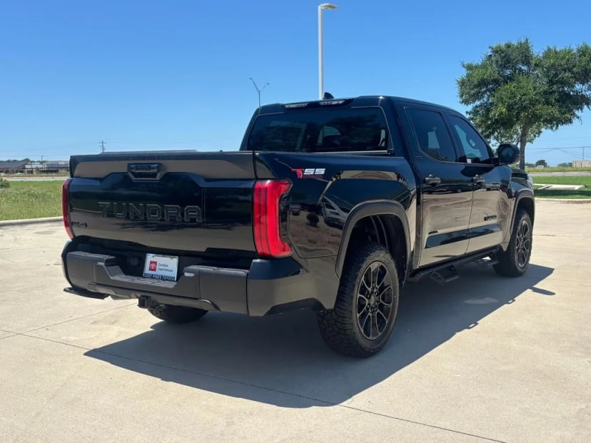 2023 Toyota Tundra - Image 4