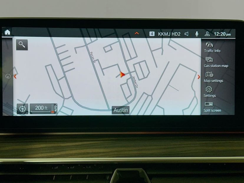 2023 BMW 5 Series - Image 13