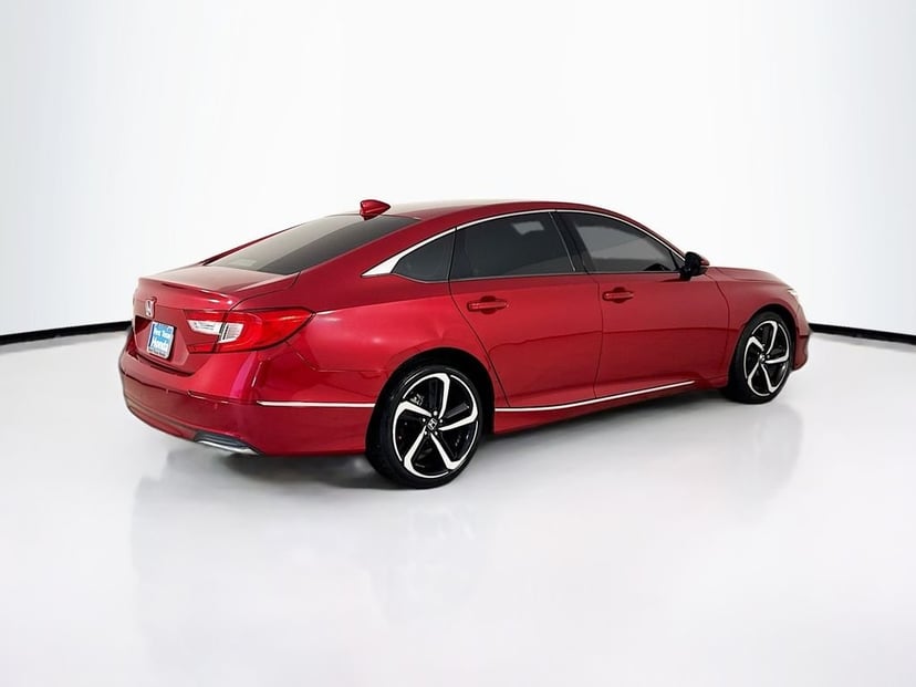 2022 Honda Accord - Image 9
