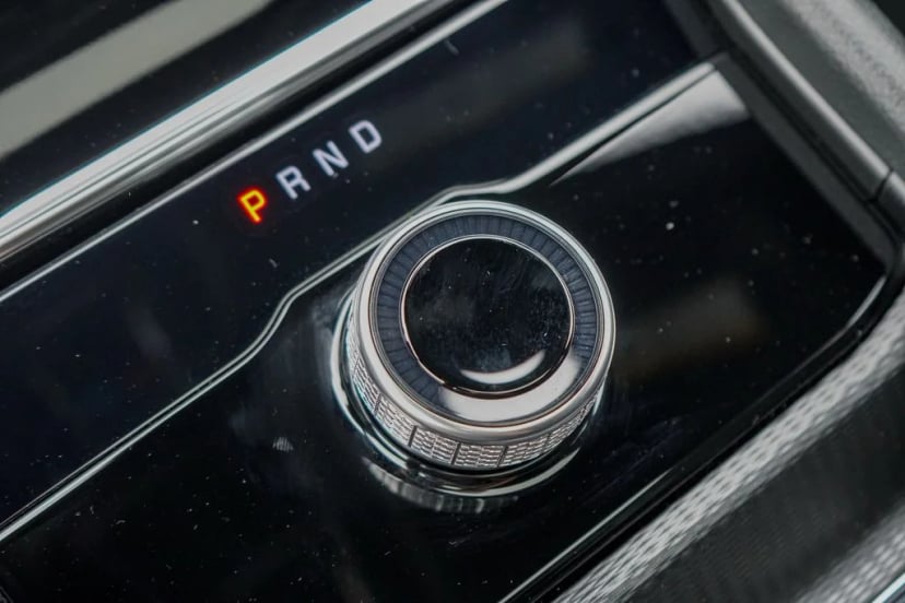 2025 Jeep Grand Cherokee - Image 18