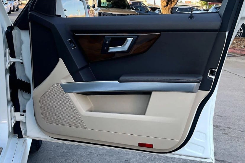 2015 Mercedes-Benz GLK 350 - Image 23