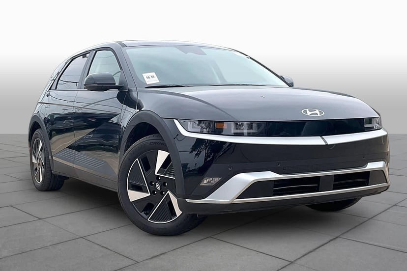 2026 Hyundai IONIQ 5 - Image 2