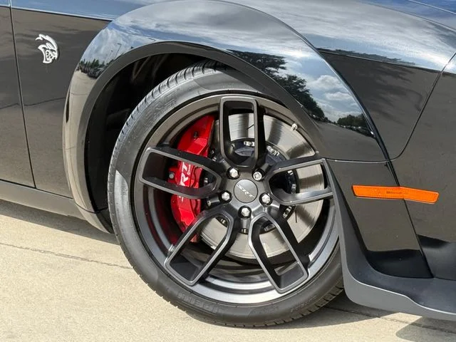 2023 Dodge Challenger - Image 2