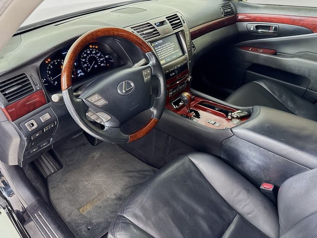 2007 LEXUS LS - Image 11