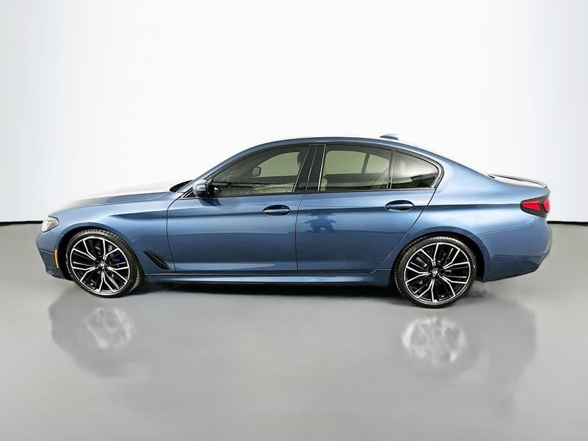 2023 BMW 5 Series - Image 8