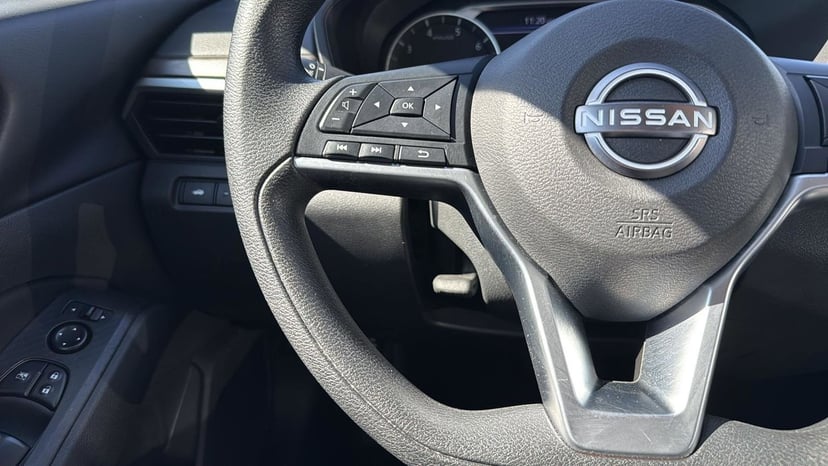 2024 Nissan Altima - Image 17