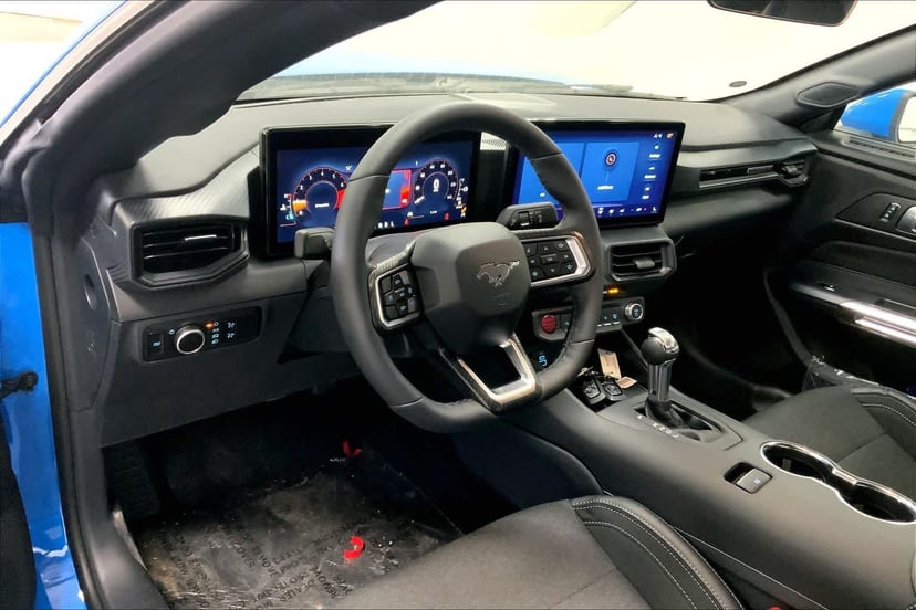 2026 Ford Mustang - Image 7