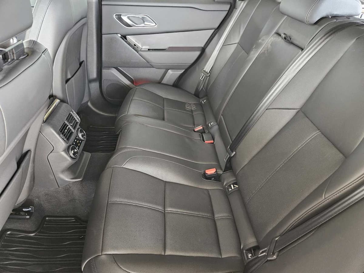2026 Land Rover Range Rover Velar - Image 24