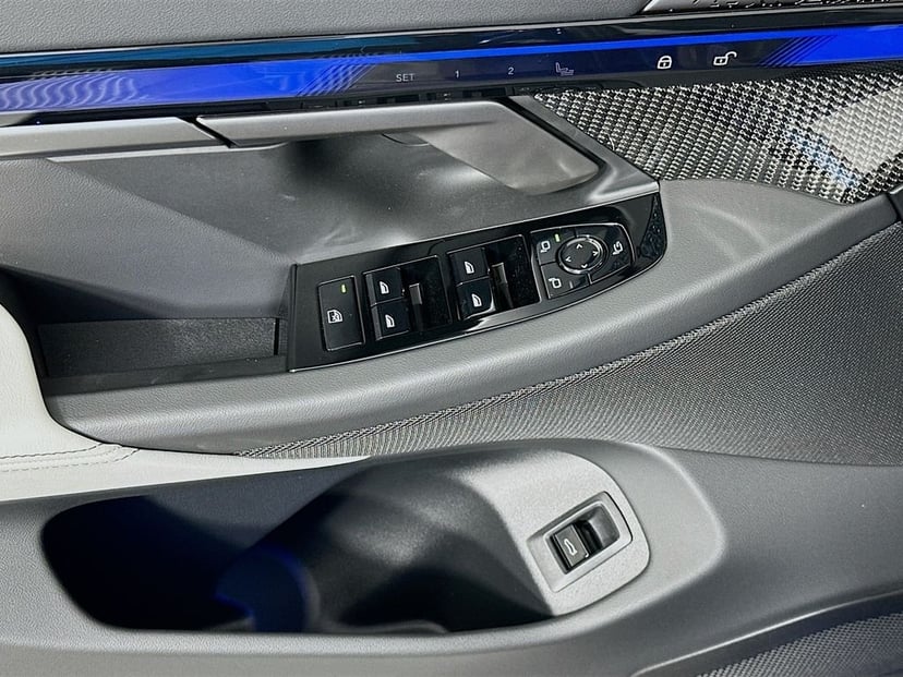 2027 BMW M5 - Image 20