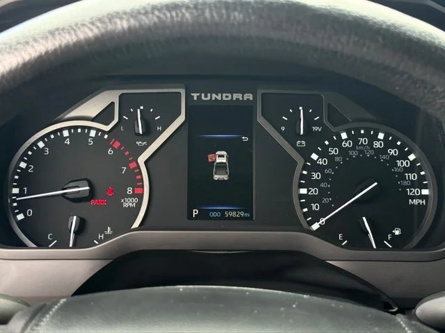 2023 Toyota Tundra - Image 18