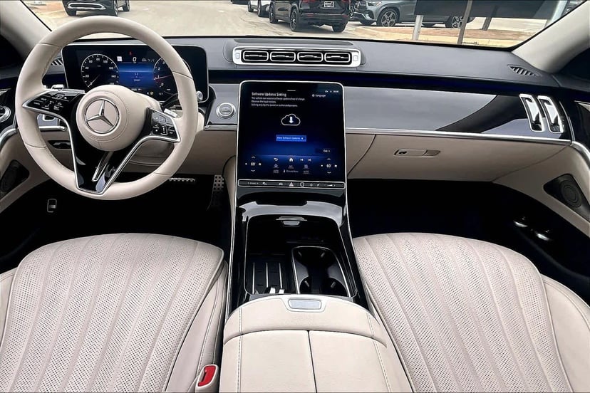 2023 Mercedes-Benz S 500 - Image 16