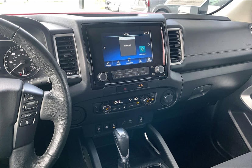2022 Nissan Frontier - Image 7