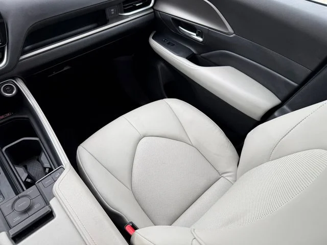 2024 Toyota Grand Highlander - Image 29