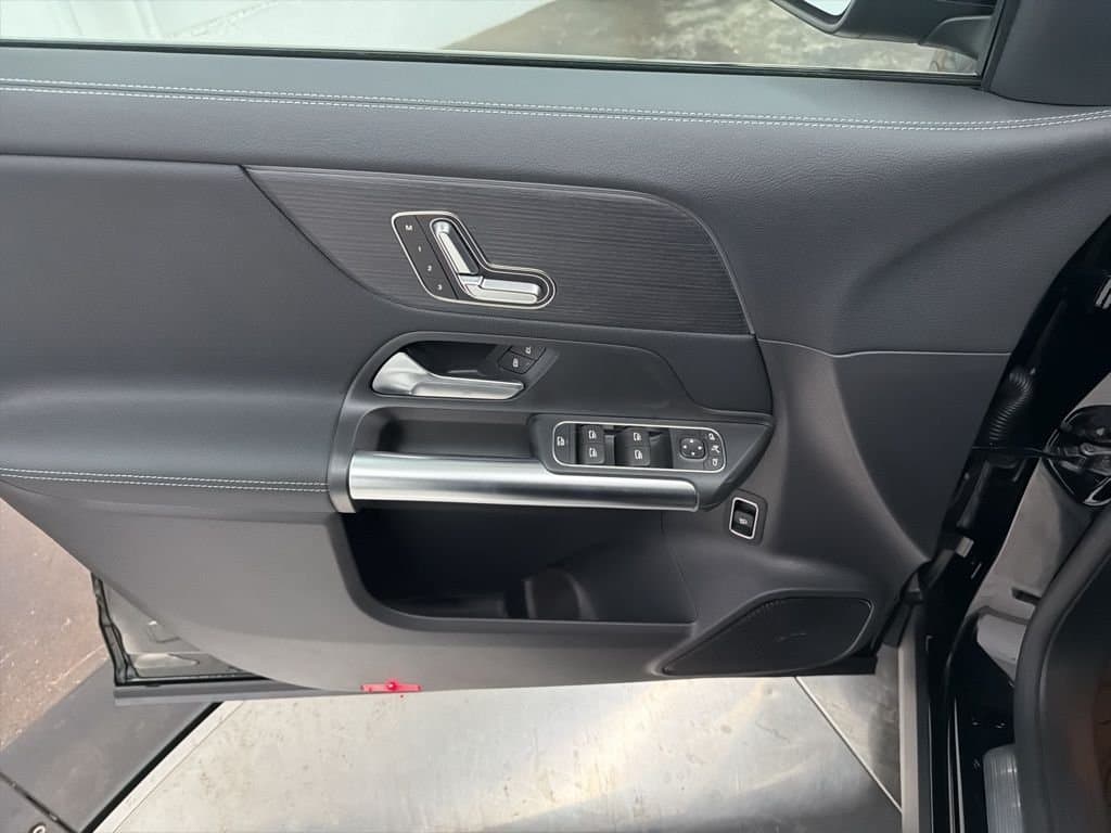 2026 MERCEDES-BENZ GLA - Image 18