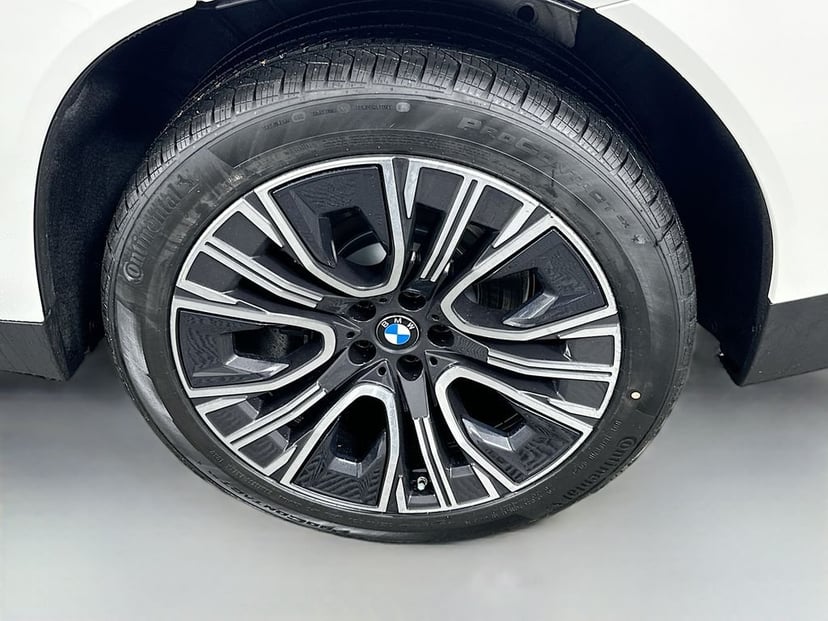 2026 BMW X3 - Image 23